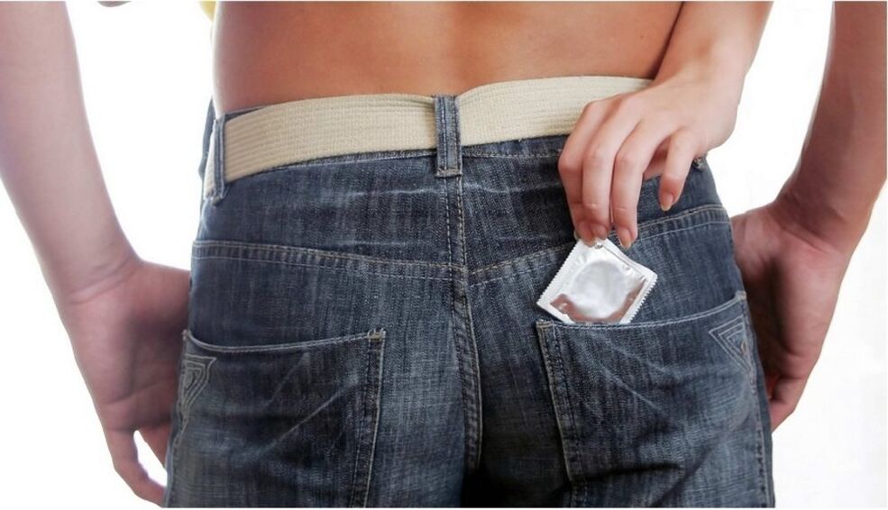 Použití kondomu může zabránit infekci papilomavirem